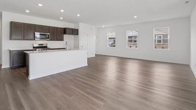 2415 Glacier Street, Pingree Grove, IL 60140