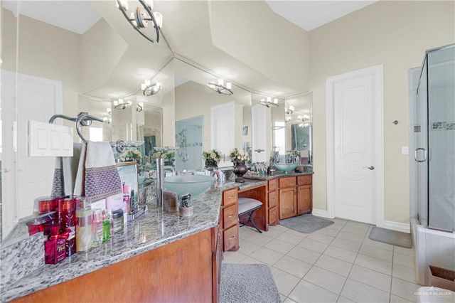 800 E Balboa Avenue, Mcallen, TX 78503