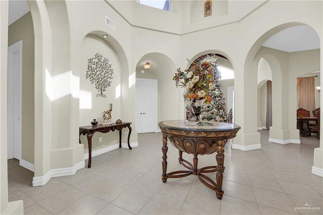 800 E Balboa Avenue, Mcallen, TX 78503