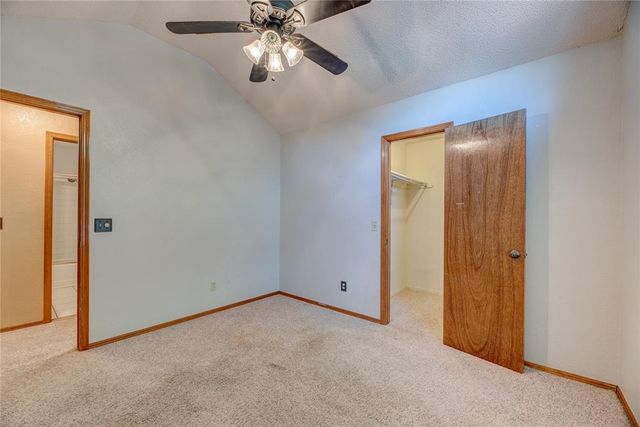 304 Bradgate Drive, Yukon, OK 73099