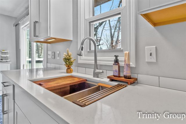 100 W Brooks Street, Newaygo, MI 49337