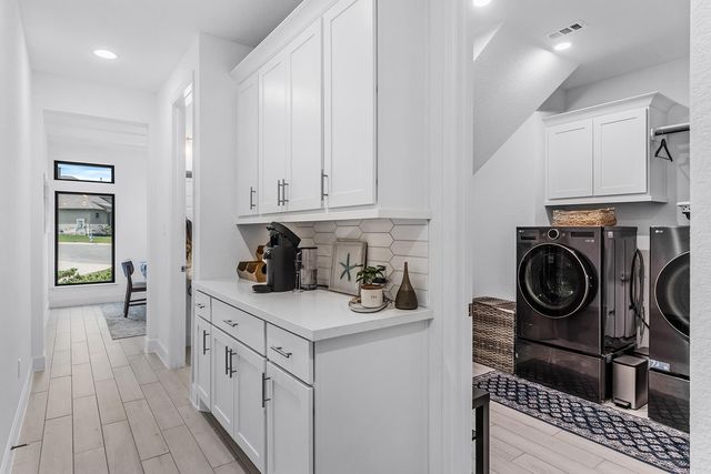 216 Rosetta LOOP, Liberty Hill, TX 78642