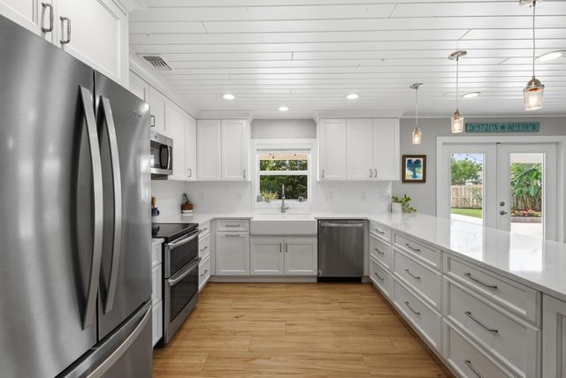 303 W Norfolk Road, Jupiter, FL 33469