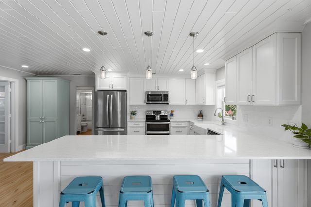 303 W Norfolk Road, Jupiter, FL 33469