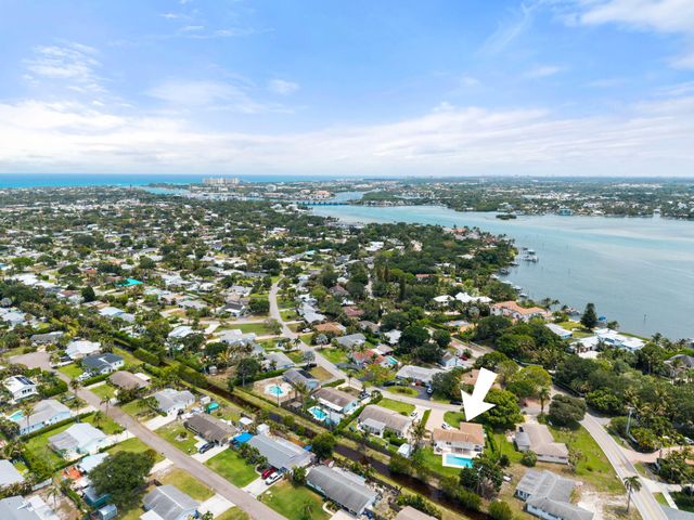 303 W Norfolk Road, Jupiter, FL 33469