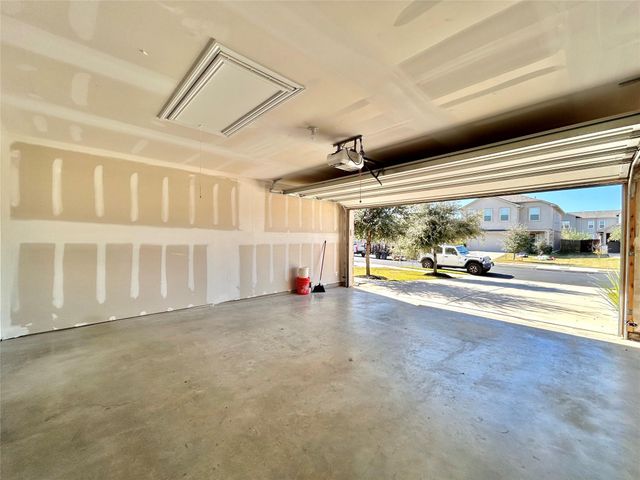 408 Dubina Ave, Georgetown, TX 78626