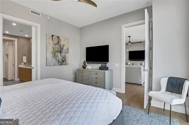 2425 Peachtree Road NE 1203, Atlanta, GA 30305