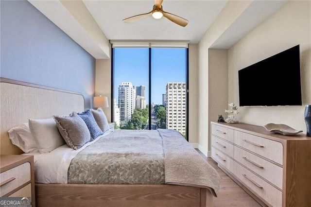 2425 Peachtree Road NE 1203, Atlanta, GA 30305