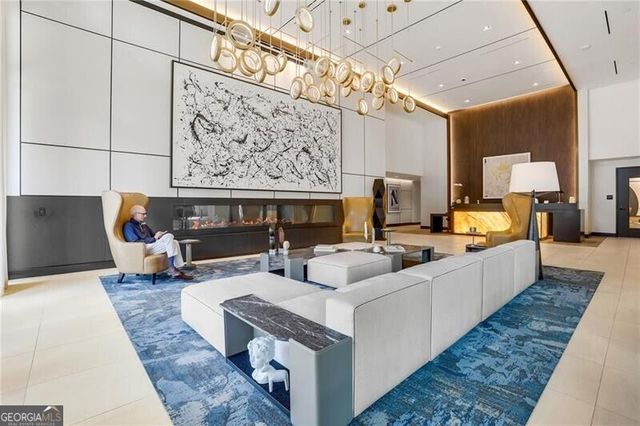 2425 Peachtree Road NE 1203, Atlanta, GA 30305