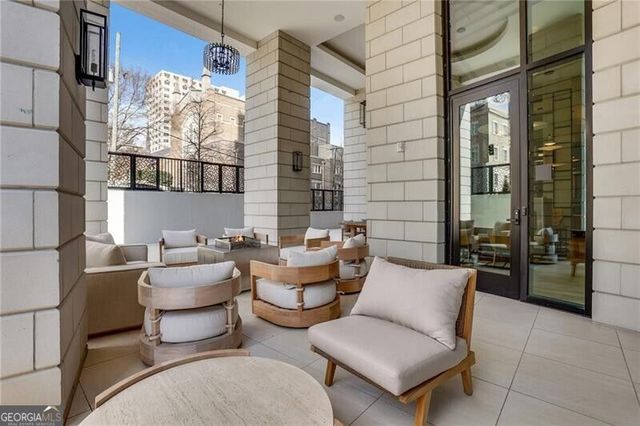 2425 Peachtree Road NE 1203, Atlanta, GA 30305