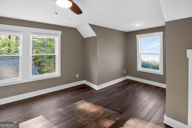 945 Hickory Nut Mountain Road, Clarkesville, GA 30523