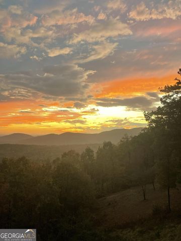 945 Hickory Nut Mountain Road, Clarkesville, GA 30523