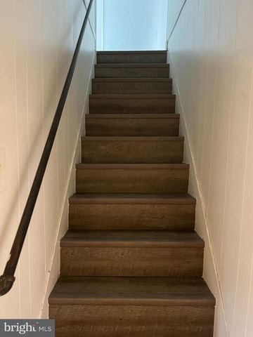 119 E SCULL ST, Lebanon, PA 17046