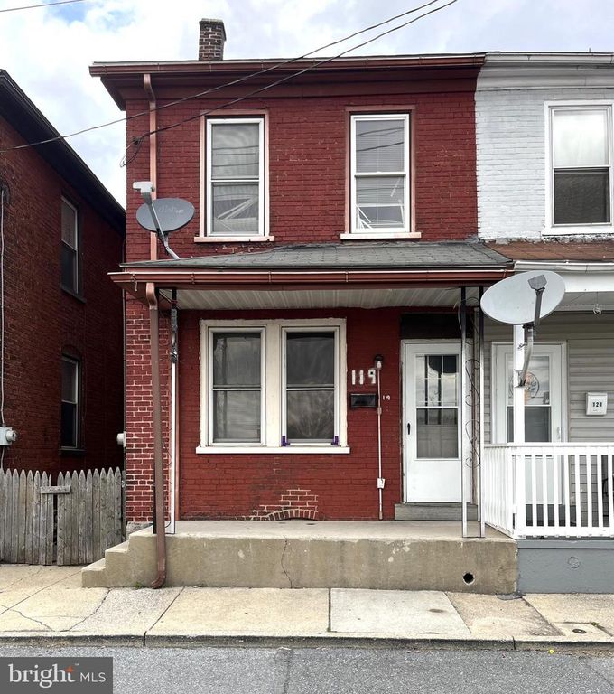 119 E SCULL ST, Lebanon, PA 17046