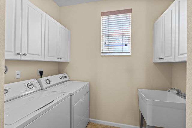 9723 Phipps Lane, Wellington, FL 33414