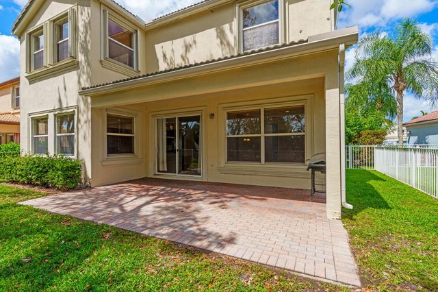 9723 Phipps Lane, Wellington, FL 33414