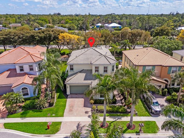 9723 Phipps Lane, Wellington, FL 33414