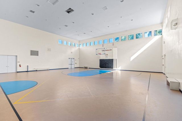 9723 Phipps Lane, Wellington, FL 33414