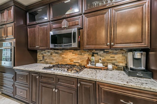 20319 Umber Oak Court, Humble, TX 77346