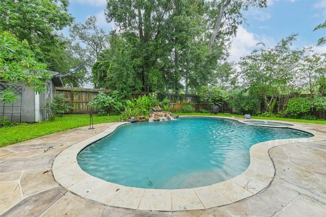 20319 Umber Oak Court, Humble, TX 77346