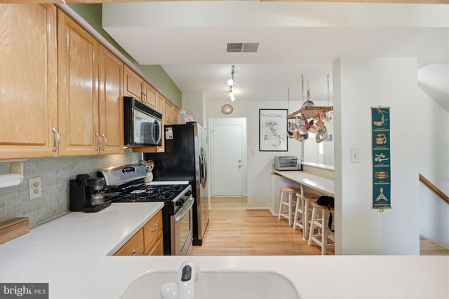 6543 TARTAN VISTA DR, Alexandria, VA 22312