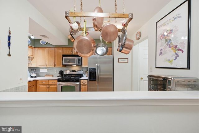 6543 TARTAN VISTA DR, Alexandria, VA 22312