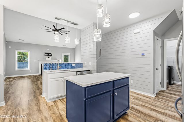 205 Peggys Trace, Sneads Ferry, NC 28460