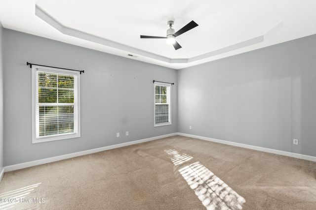 205 Peggys Trace, Sneads Ferry, NC 28460