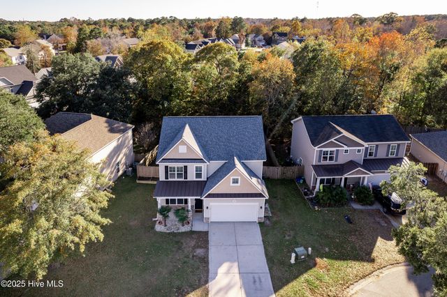 205 Peggys Trace, Sneads Ferry, NC 28460