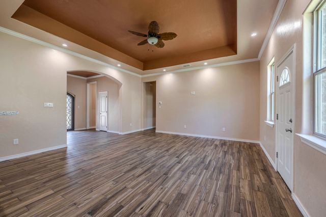 3024 Red Oak Drive, Granbury, TX 76048