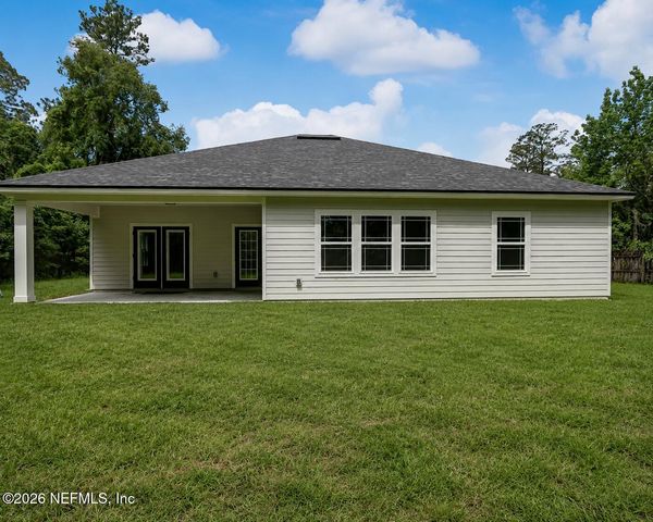 223 S 7TH Street, Macclenny, FL 32063