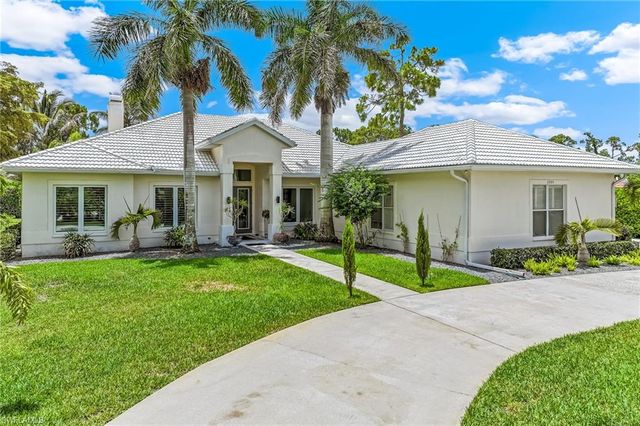 2205 NOBLE CT, Naples, FL 34110