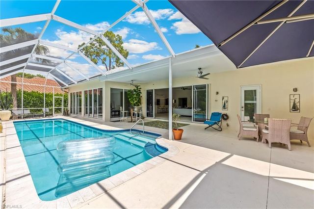 2205 NOBLE CT, Naples, FL 34110