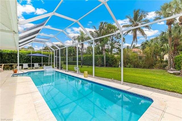 2205 NOBLE CT, Naples, FL 34110