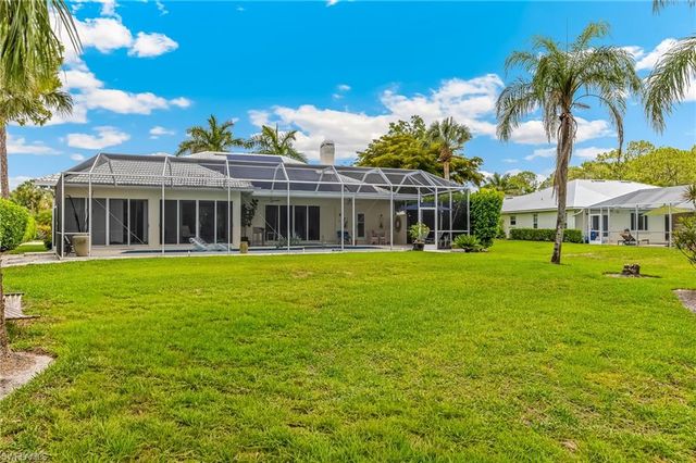 2205 NOBLE CT, Naples, FL 34110
