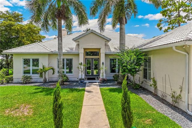 2205 NOBLE CT, Naples, FL 34110