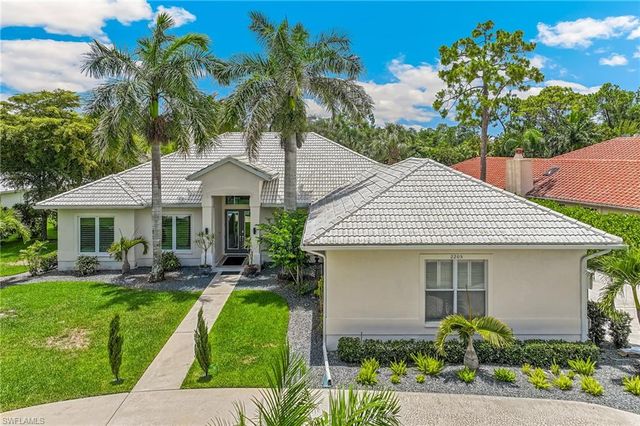 2205 NOBLE CT, Naples, FL 34110
