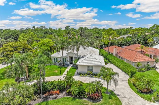 2205 NOBLE CT, Naples, FL 34110
