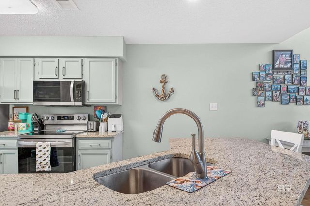 4603 PORT SIDE Lane 303, Gulf Shores, AL 36542