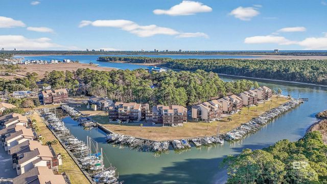 4603 PORT SIDE Lane 303, Gulf Shores, AL 36542