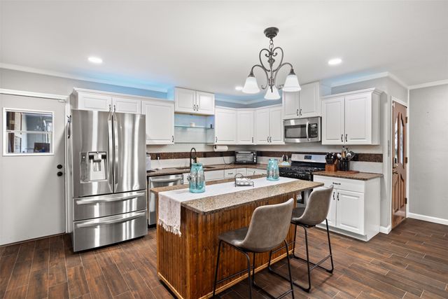 201 Olive Street, Hurst, TX 76053