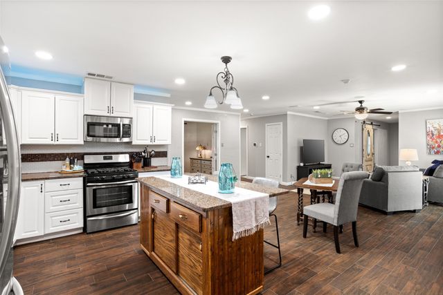 201 Olive Street, Hurst, TX 76053