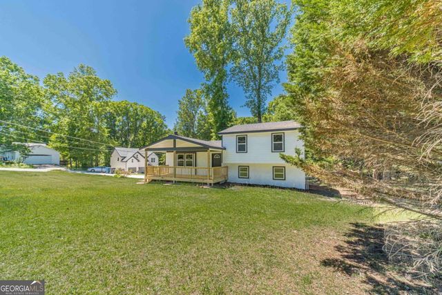 1351 Sommerset Drive, Lawrenceville, GA 30043