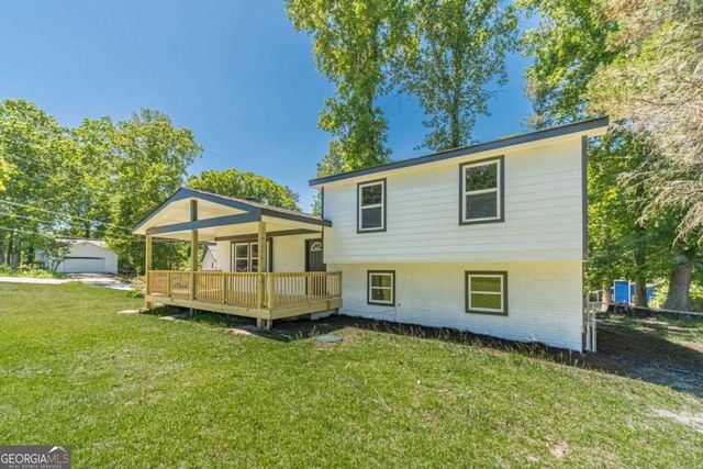 1351 Sommerset Drive, Lawrenceville, GA 30043
