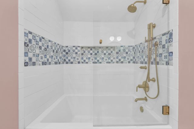 209 Longwood Ln, Clarksville, TN 37043