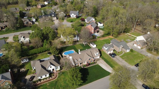 209 Longwood Ln, Clarksville, TN 37043