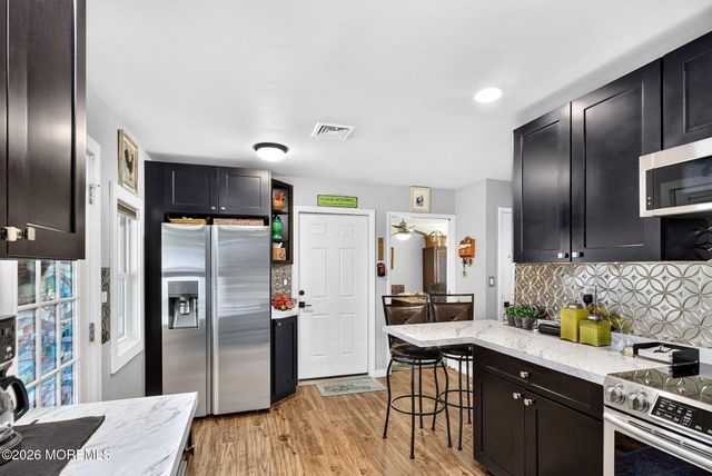 627 Huntington Drive C, Lakewood, NJ 08701