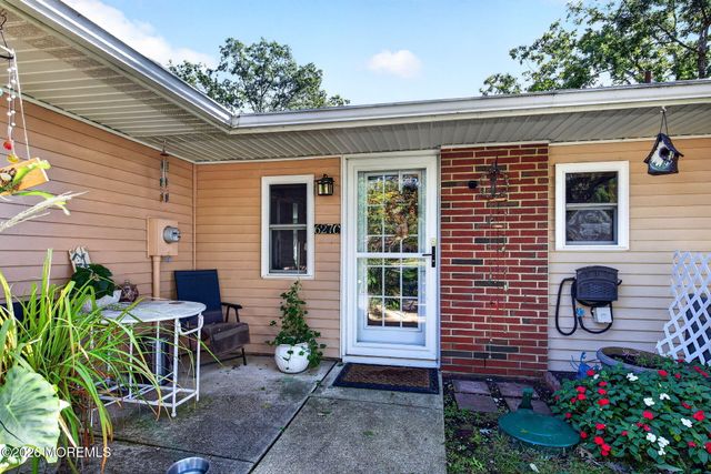 627 Huntington Drive C, Lakewood, NJ 08701