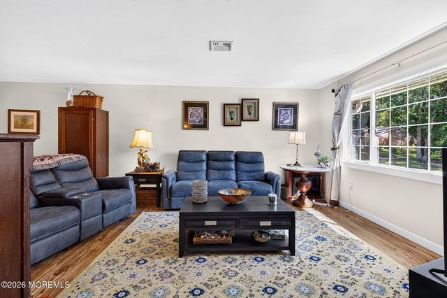 627 Huntington Drive C, Lakewood, NJ 08701