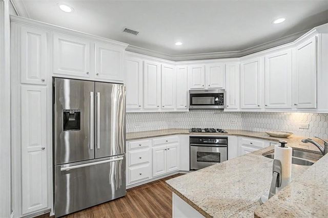 4855 Ivy Ridge Drive SE 204, Atlanta, GA 30339
